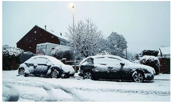 uk and europe weather forecast latest december 31 more ice snow wintry showers to blanket large parts of the uk